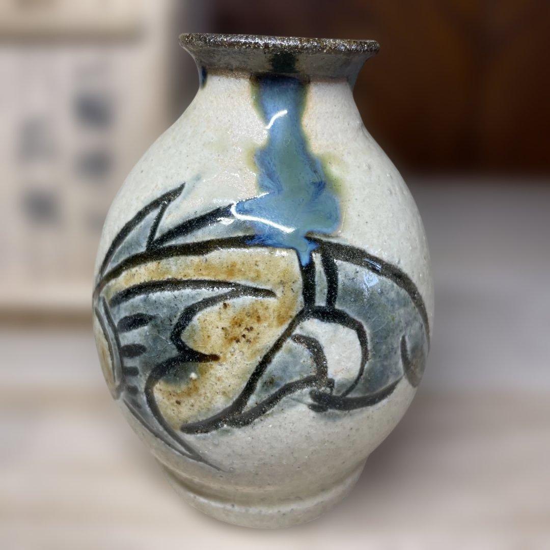 琉球　壷屋焼　金城次郎　一輪挿し花瓶　共箱