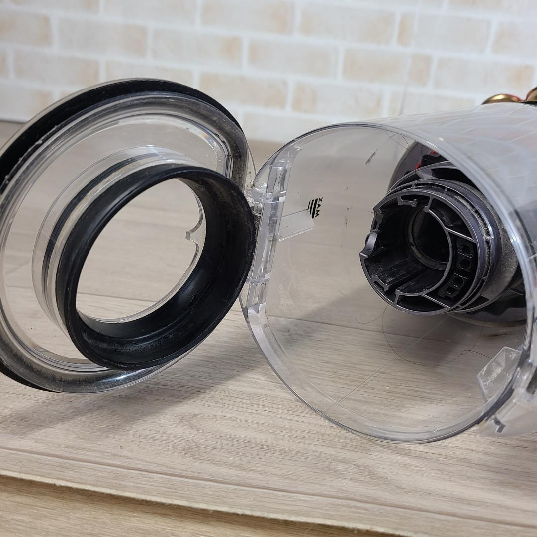 ダイソン 掃除機 V15 スティッククリーナー　dyson SV22 スタンド付