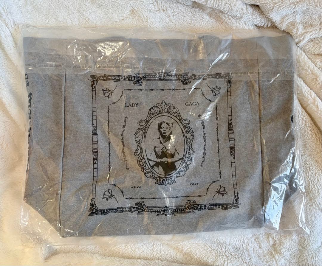 新品・未使用】レディガガTHE MAYHEM BALL ツアー　トートバッグ