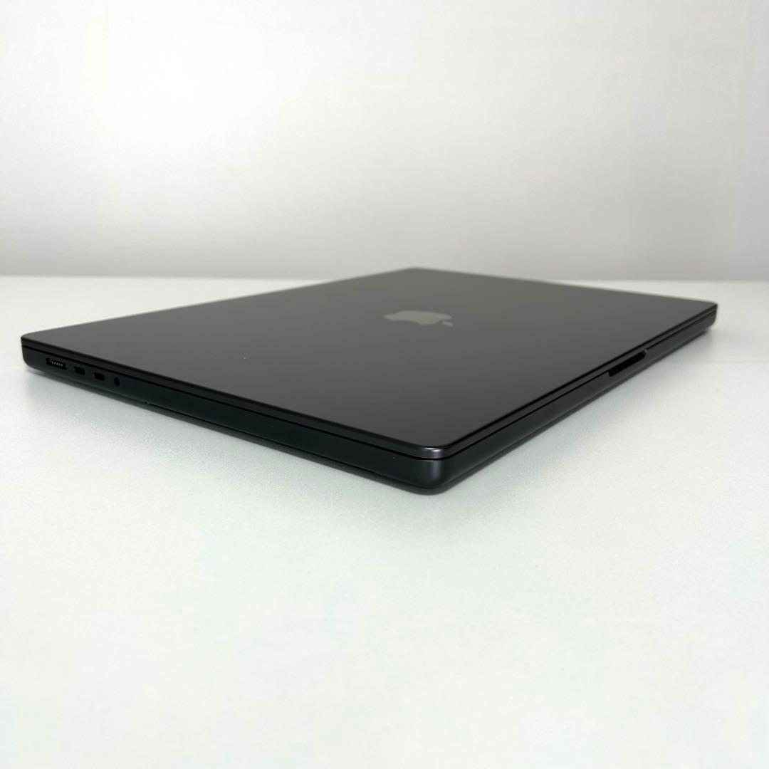 【ほぼ未使用、付属品多数】MacBook Pro 16インチ M4 Pro