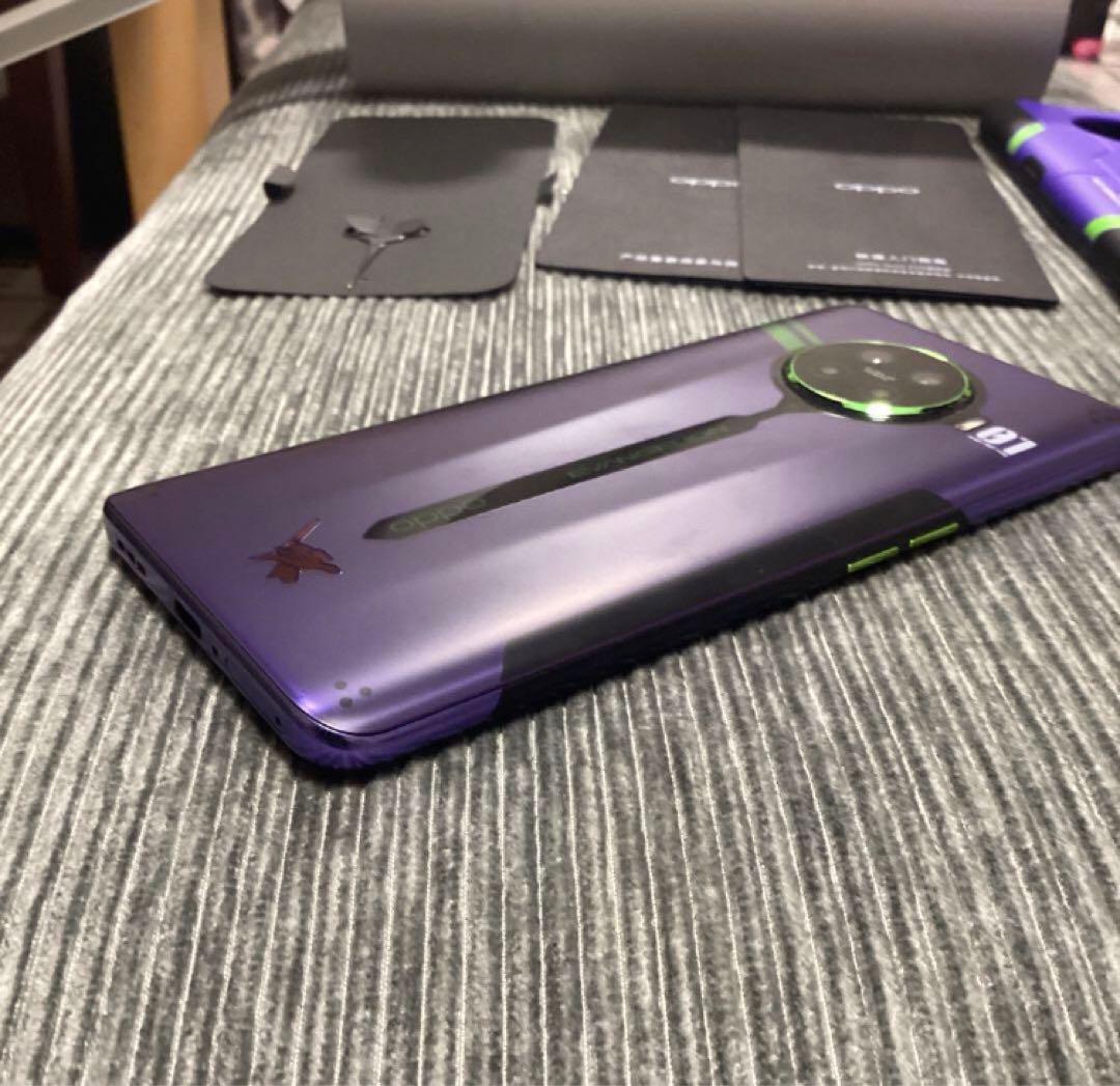 OPPO Ace 2 エヴァンゲリオン コラボモデル　eva限定版