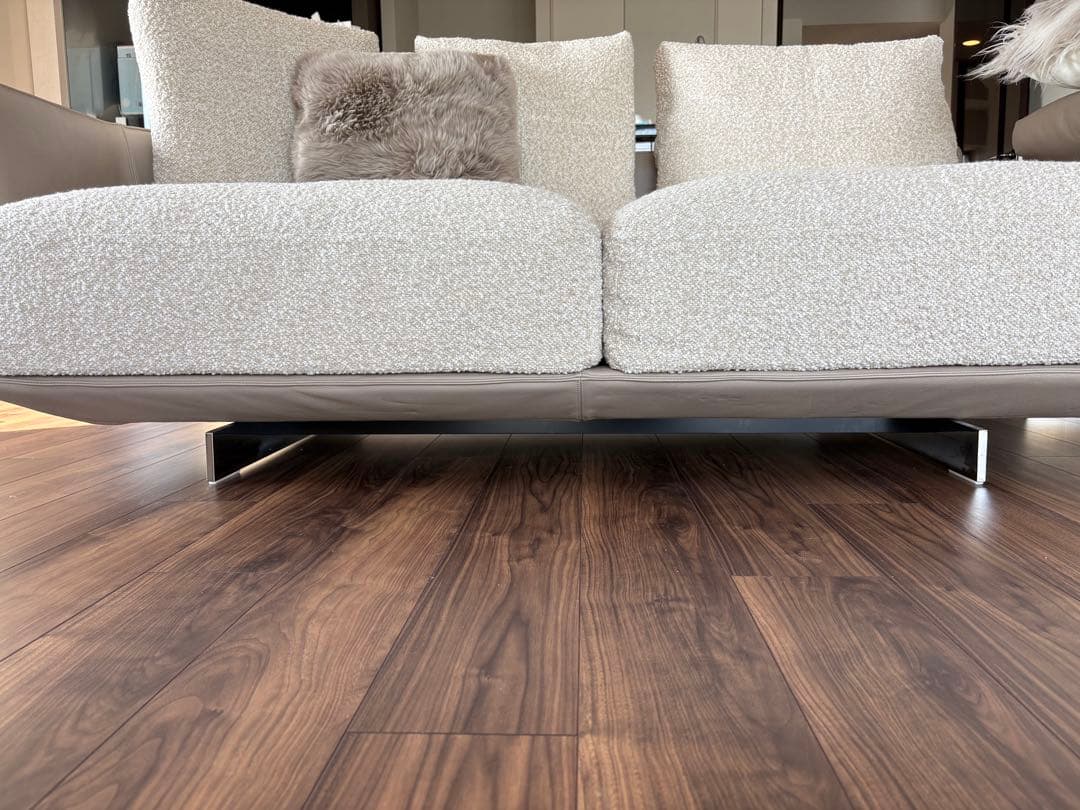 arflex クリーム色ファブリックソファ3/10まで出品 期間限定