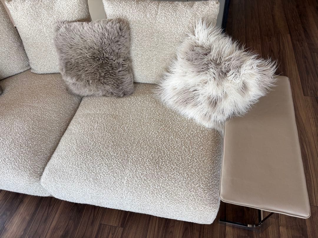 arflex クリーム色ファブリックソファ3/10まで出品 期間限定