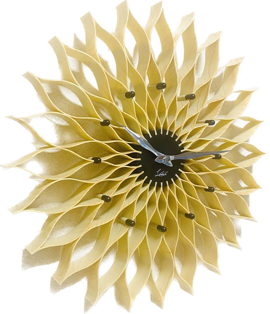 J*a様 大輪の花が咲く壁掛け時計 ルファール　ナチュラル