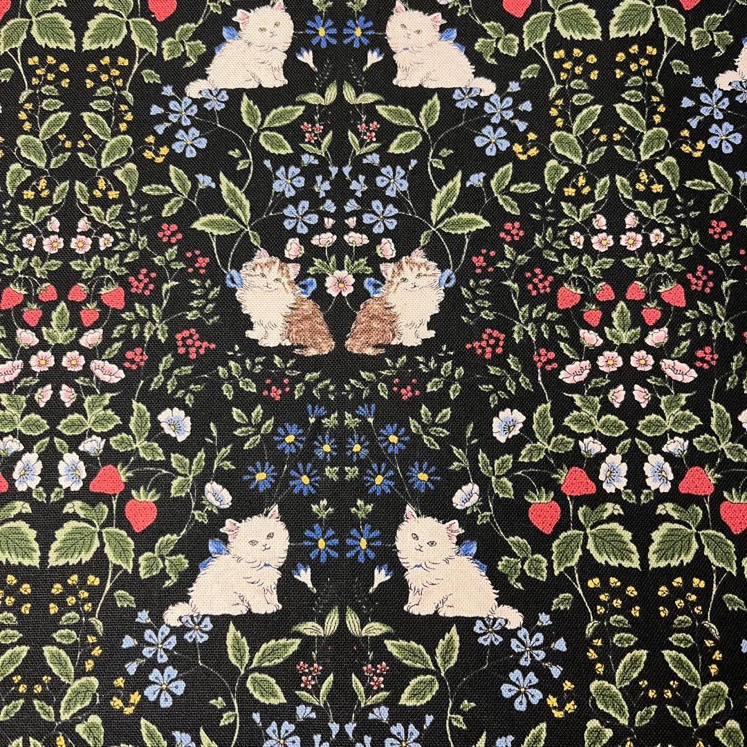 ともこ　エコバッグ　トートバッグ　猫の庭園　ブラック　ハンドメイド