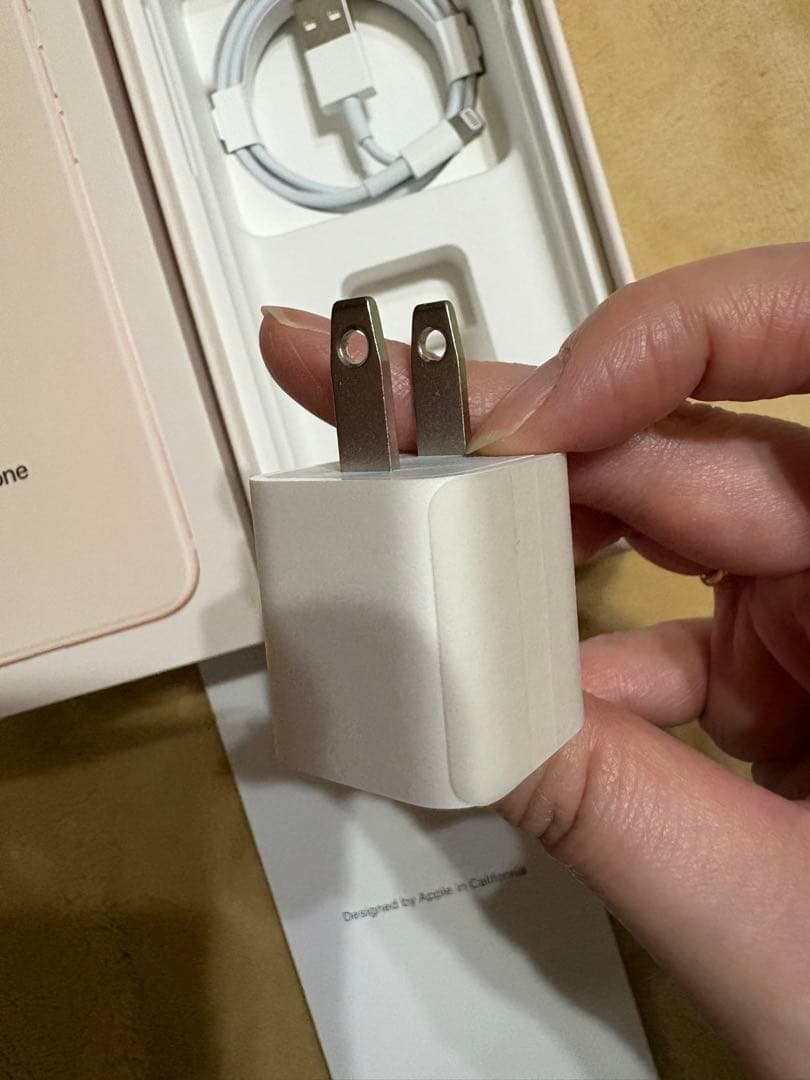 iPhone8 64GB 付属品あり