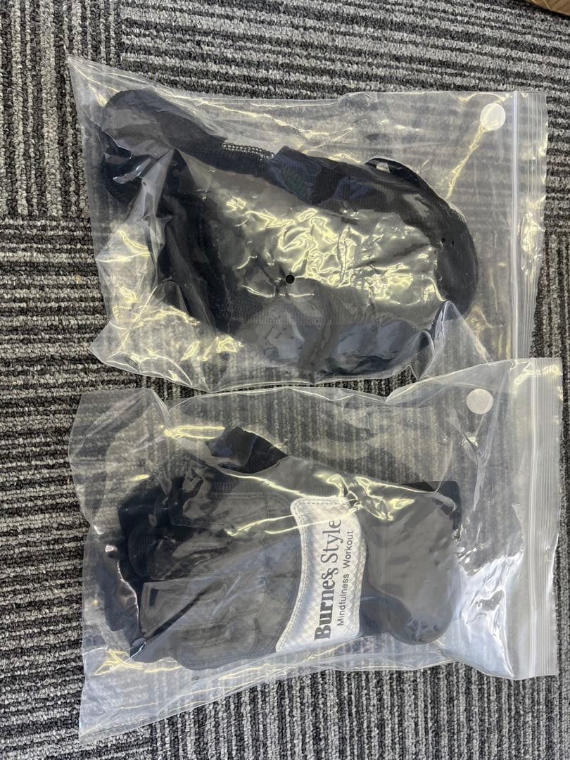 バーネススタイルのグローブシューズセット　黒　Sサイズ