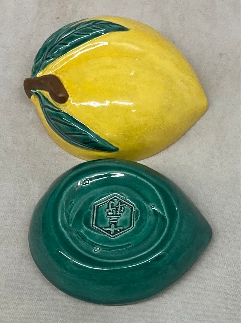 B598b「交趾 桃香合」八代吉向十三軒作　共箱共布　香道具　茶道具