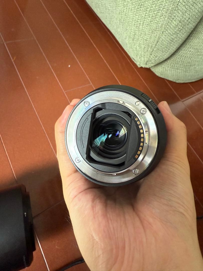 SONYの 20-70mm F4 G