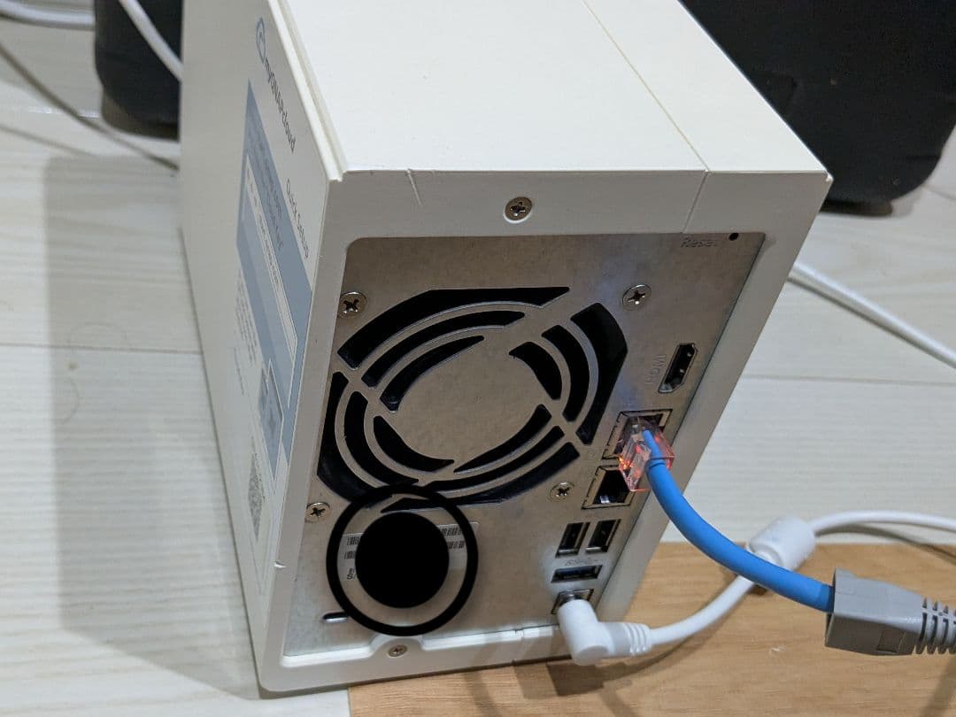 期間限定価格　ジャンク QNAP 2ベイNAS TS-251 メモリ8G