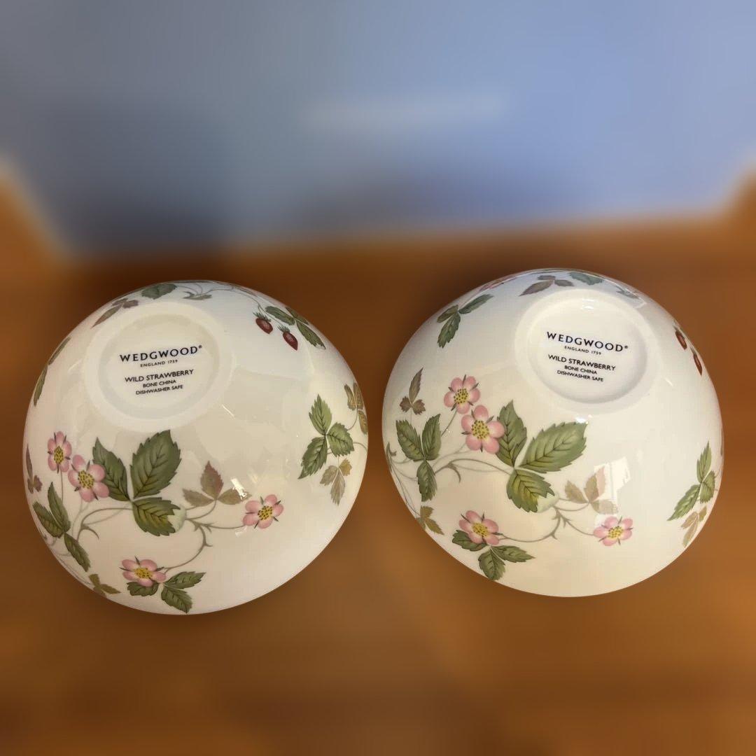ウェッジウッド　ワイルドストロベリー　ボウル　茶碗