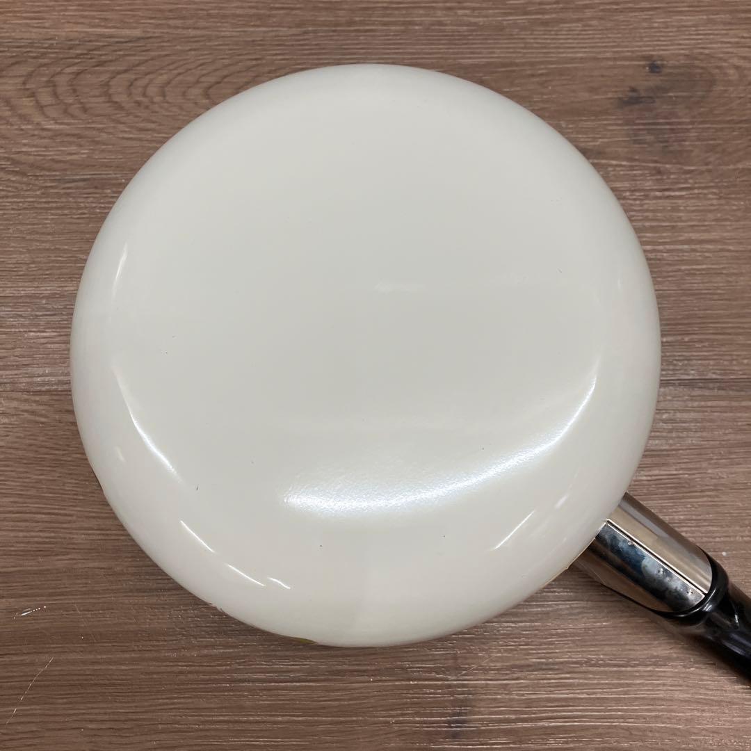 E-2 昭和レトロ ホーロー片手鍋 オレンジ 蓋付き フラワー柄 ビンテージ