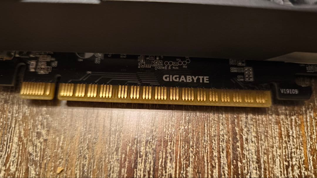 GIGABYTE GTX1650LP 補助電源不要 動作確認済 即購入ok