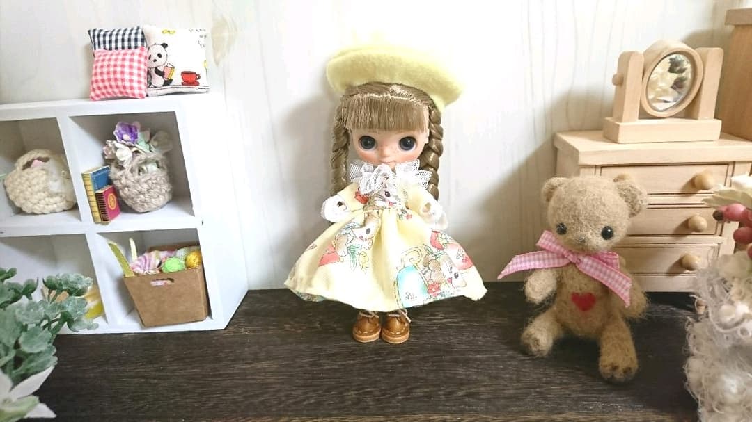 みにぽん☆プチブライス ～黄色うさぎちゃん柄ドレスワンピースセット～