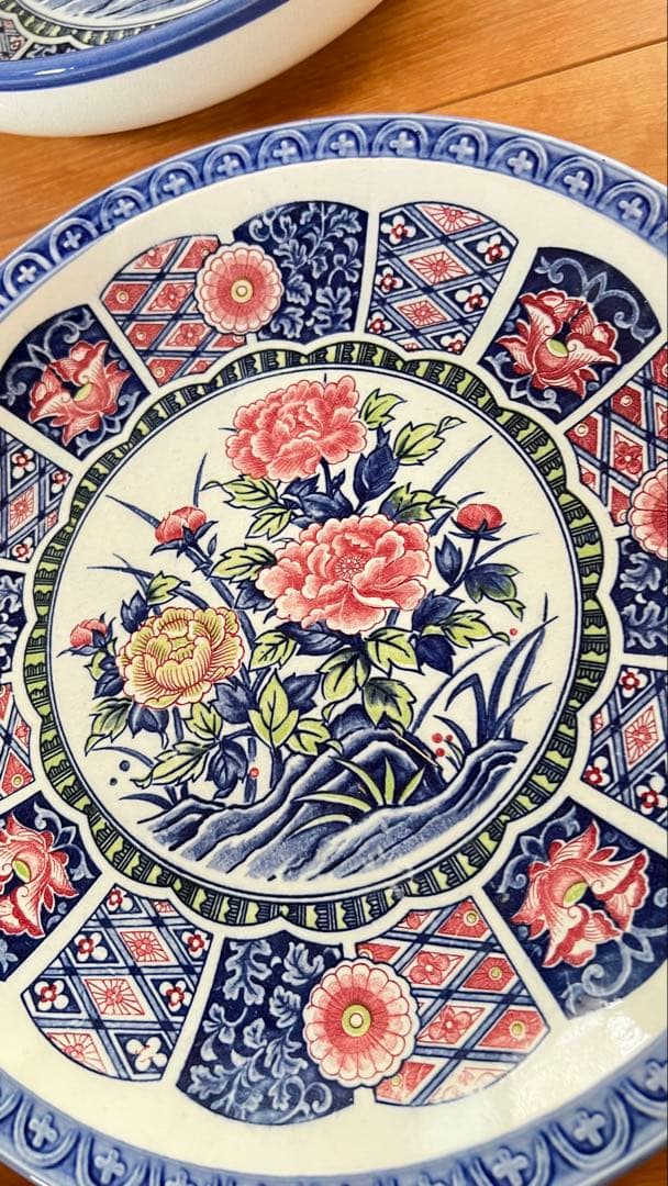 大皿　花柄青白い陶器皿二枚セット