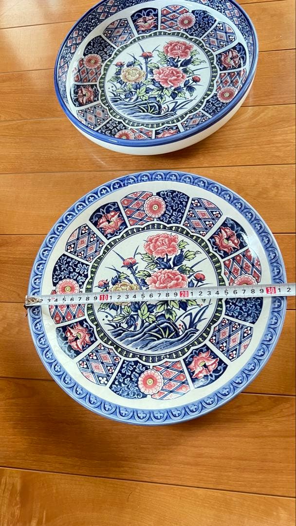 大皿　花柄青白い陶器皿二枚セット