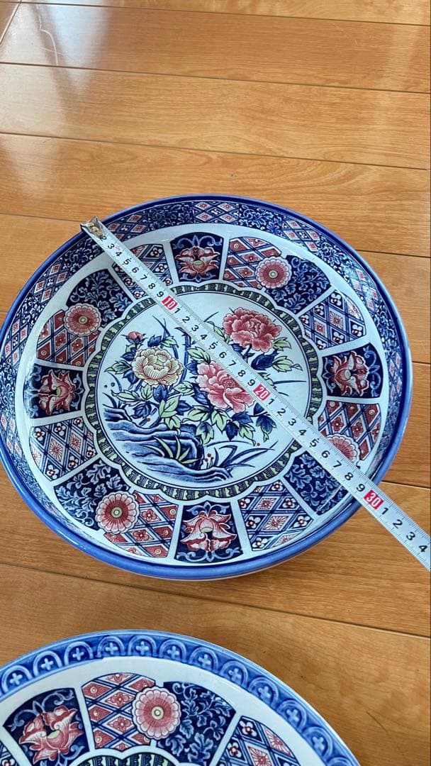 大皿　花柄青白い陶器皿二枚セット