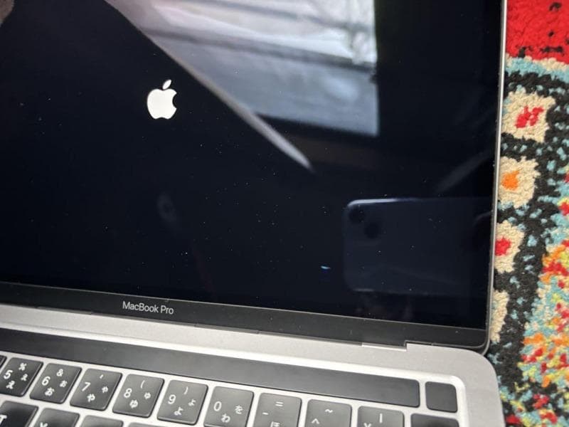 MacBook Pro 2020 i7 32GB 正常　マックブックプロ YR