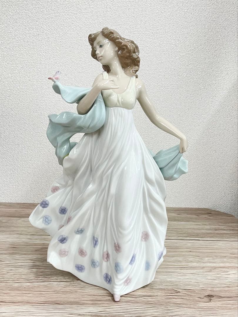 【美品】LLADRO リヤドロ フィギュリン 夏のセレナーデ
