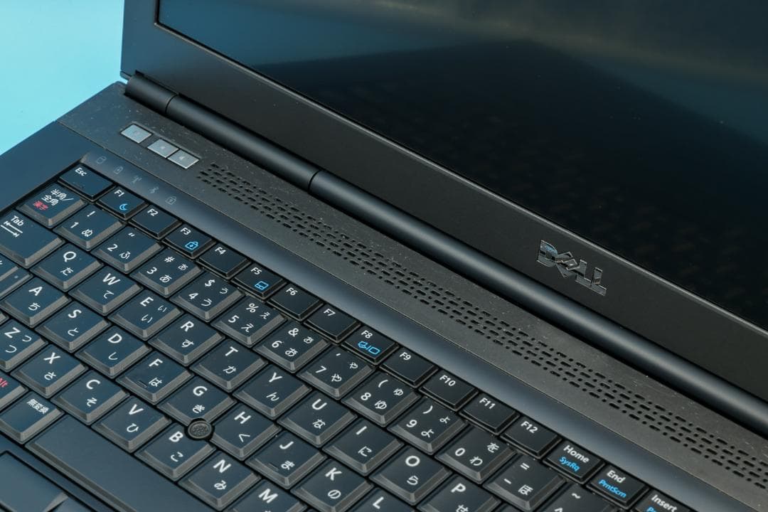 Dell Precision M6800　i7-4810MQ SSD1TB×2