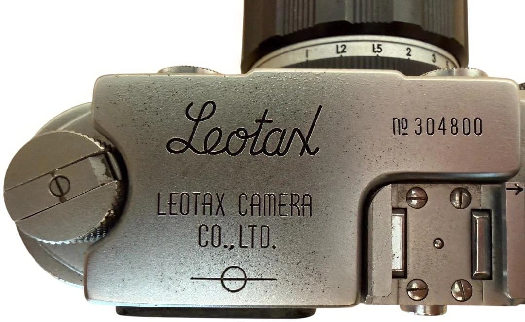 Leotax レンジファインダーカメラ