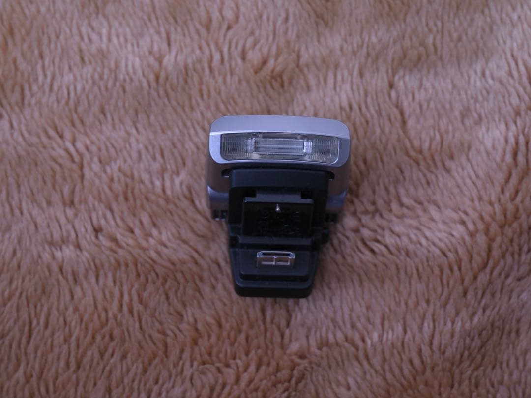 PEN E-PL7とレンズ3本と写真にあるものセット