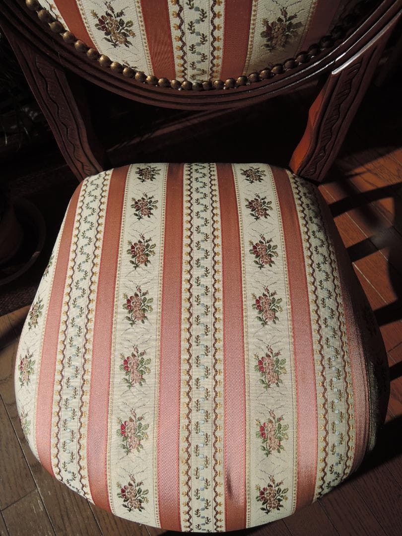 《12/28限定》お値下げ　24時間以内発送 アンティーク猫足チェア　ロココ調