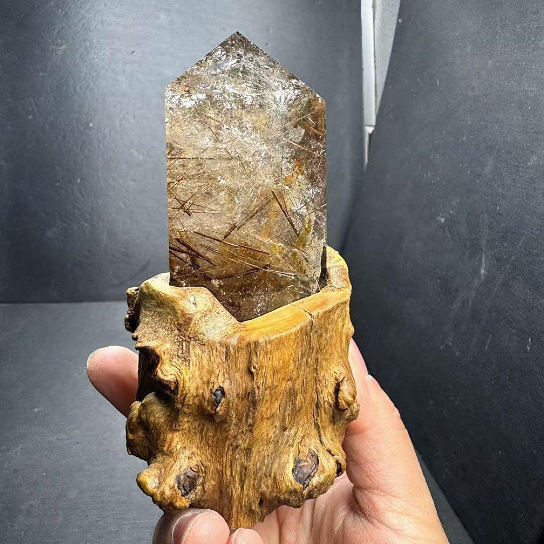 天然石ルチルクォーツのポイント　置物G.538