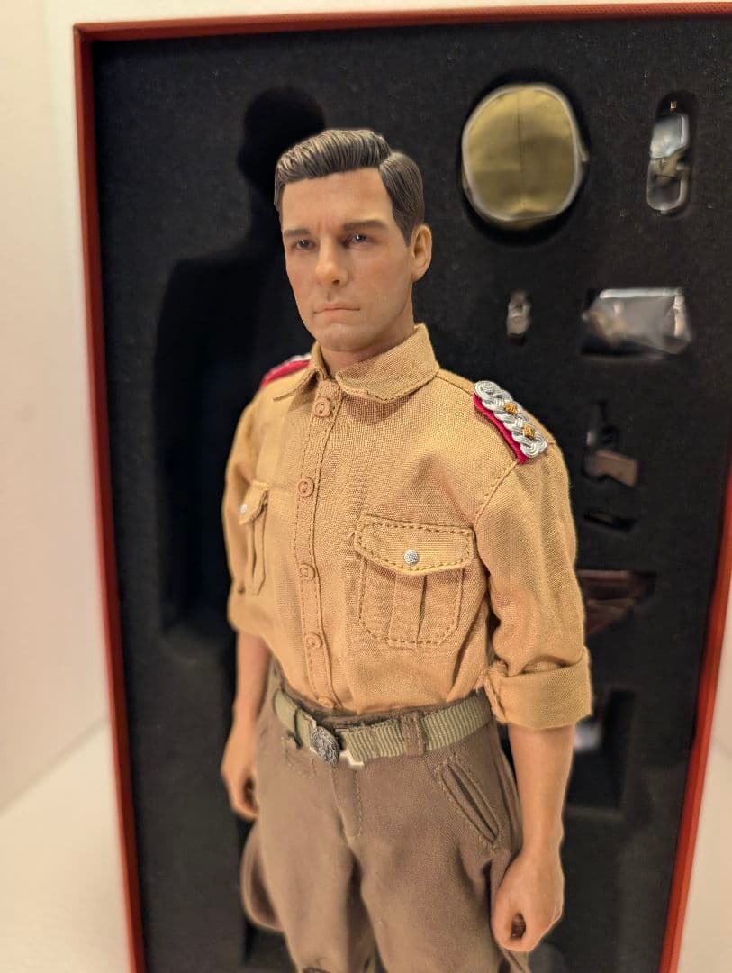 Claus von Stauffenberg 1/6 トムクルーズ　ワルキューレ