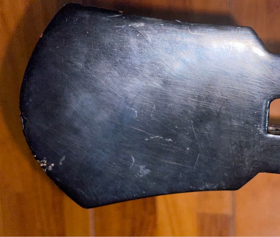 カミゲン？　沖縄三線　マカビ型　棹のみ