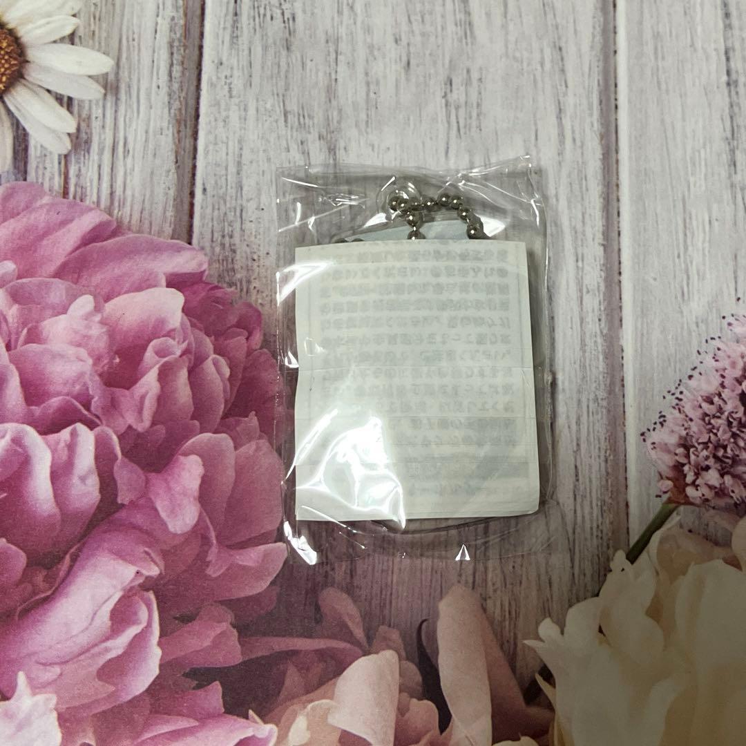 リゼロ缶　当たりアクキー　ユリウス