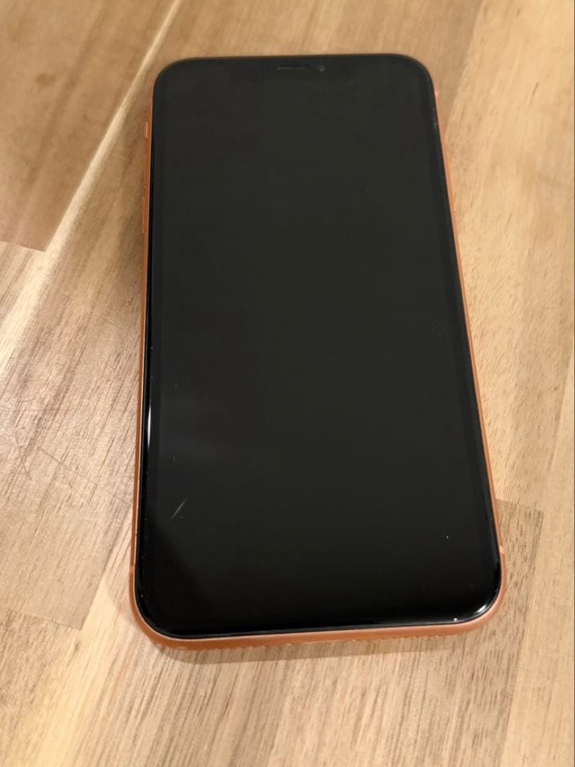 iPhone XR コーラル