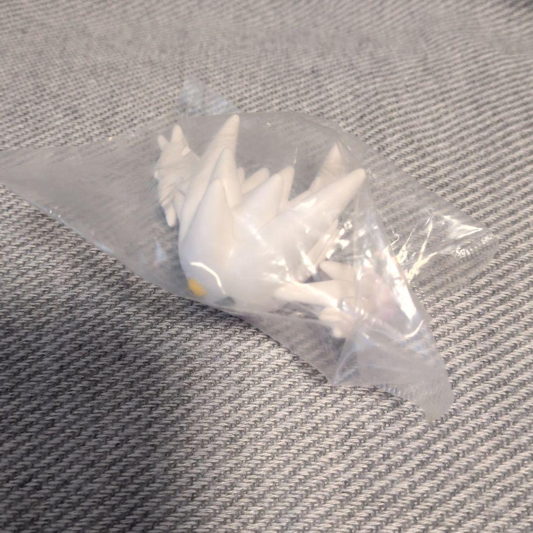 ポケモン 白いメガゲンガー キャンペーン モンコレ フィギュア