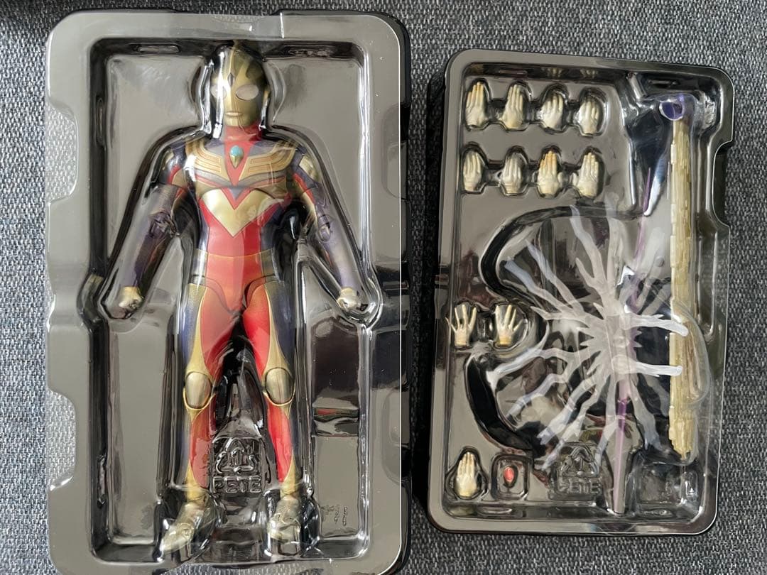 S.H.Figuarts（真骨彫製法） グリッターティガ