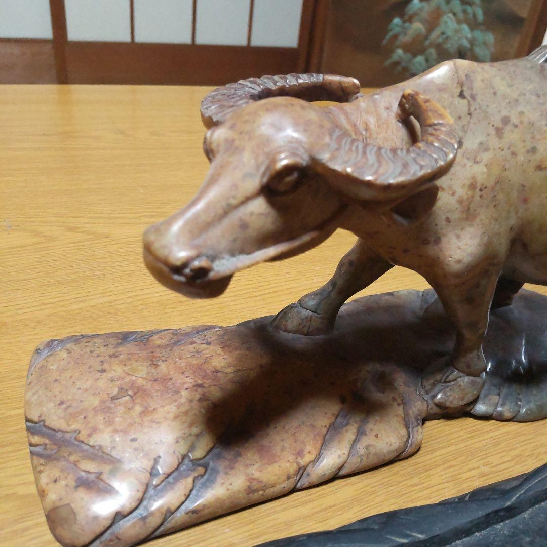 置物　童子牧牛　石