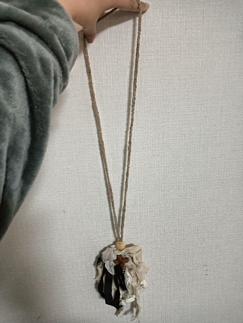 MARCHE DE SOEUR 　木製クロス　アンティークレースネックレス
