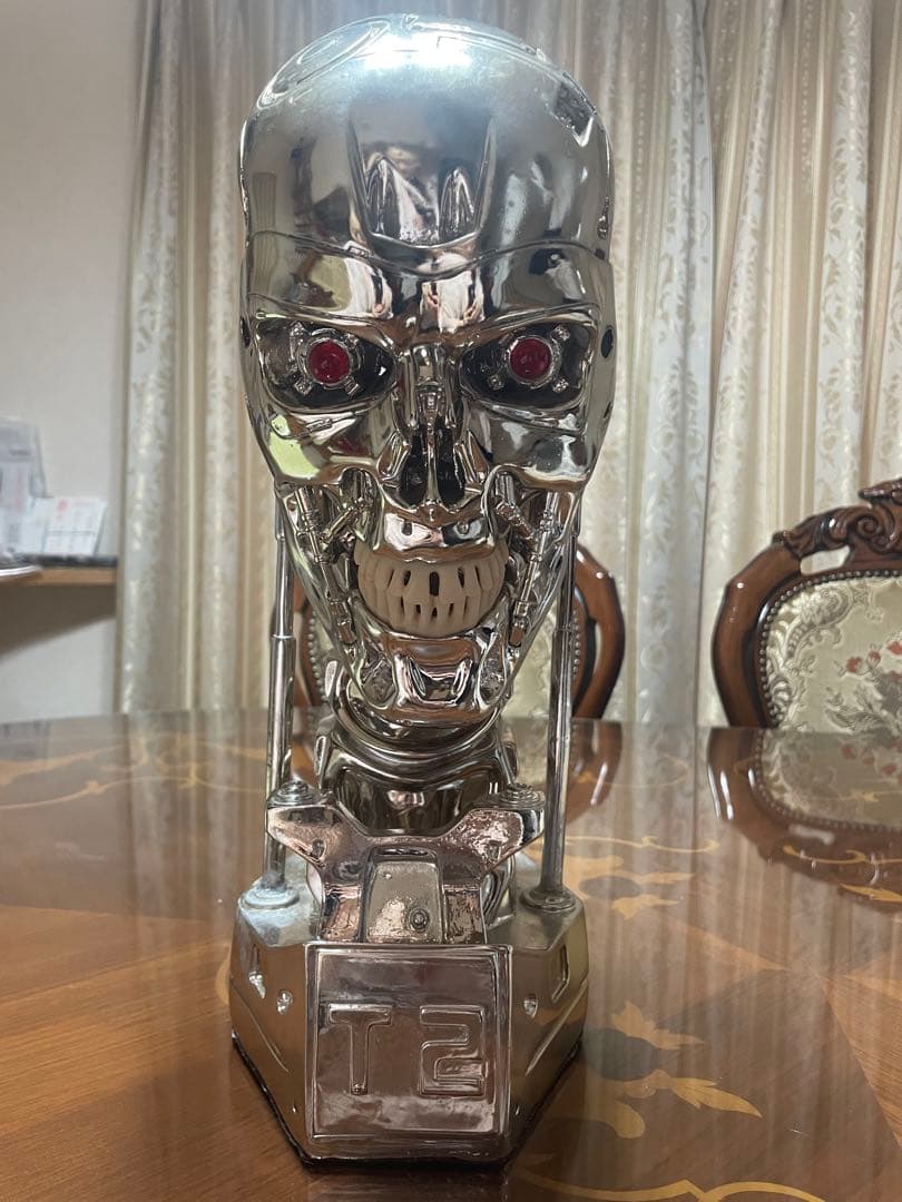 ターミネーター T-800 エンドスカル ヘッド レプリカ T2 目発光