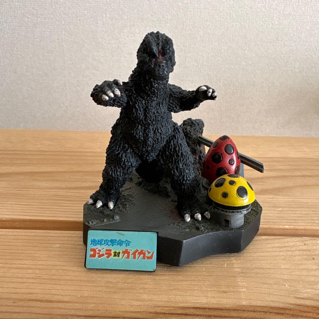 ゴジラ フィギュア セット