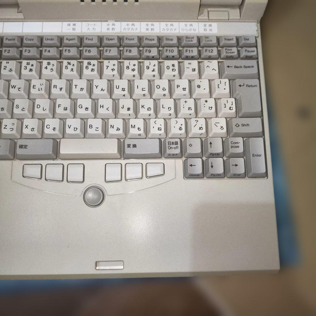 富士通　S-4/Leia2