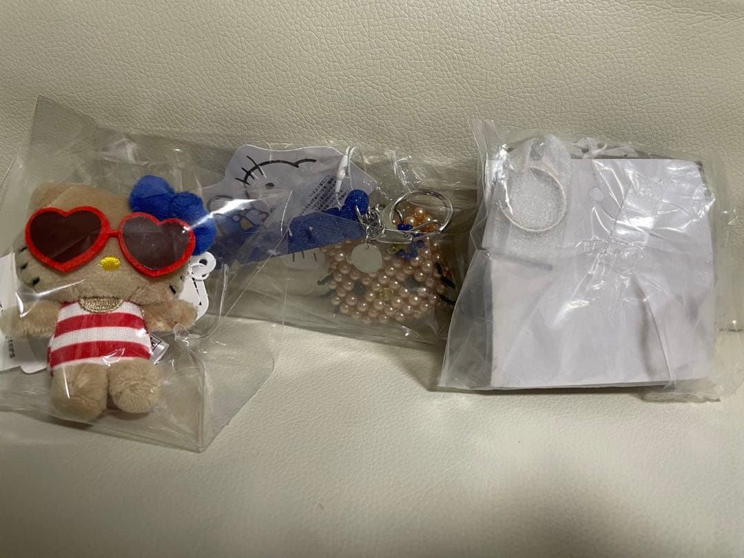 LOWRYSFARM ハローキティ 日焼けキティ3点セット キーホルダー