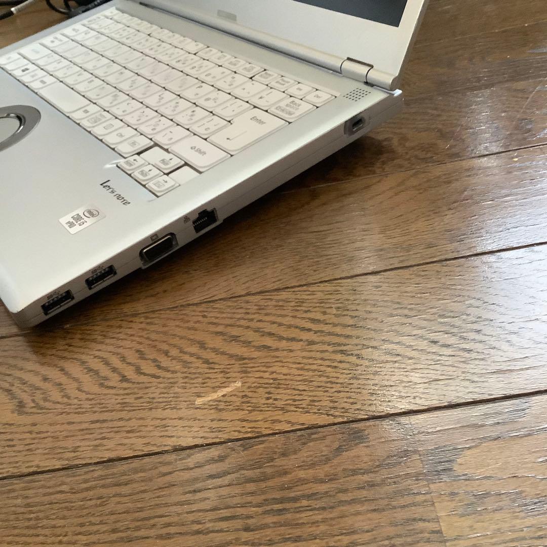 D*I様 Panasonic Let’s note １０世代