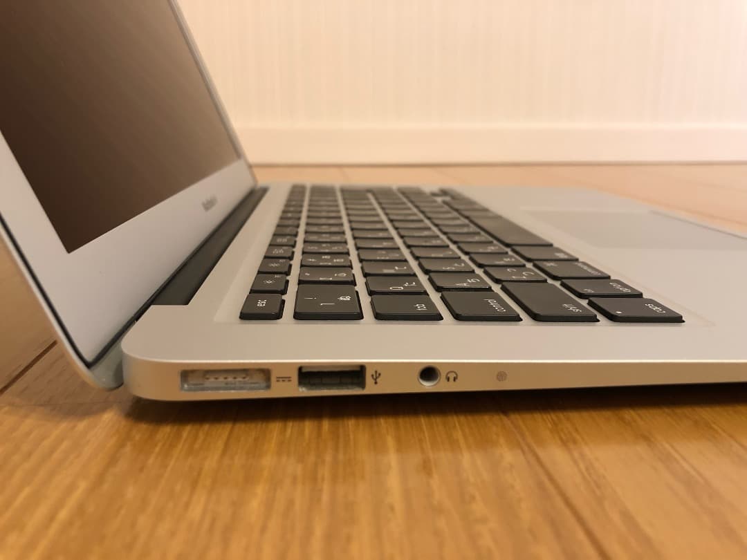 MacBook Air mid 2012 美品