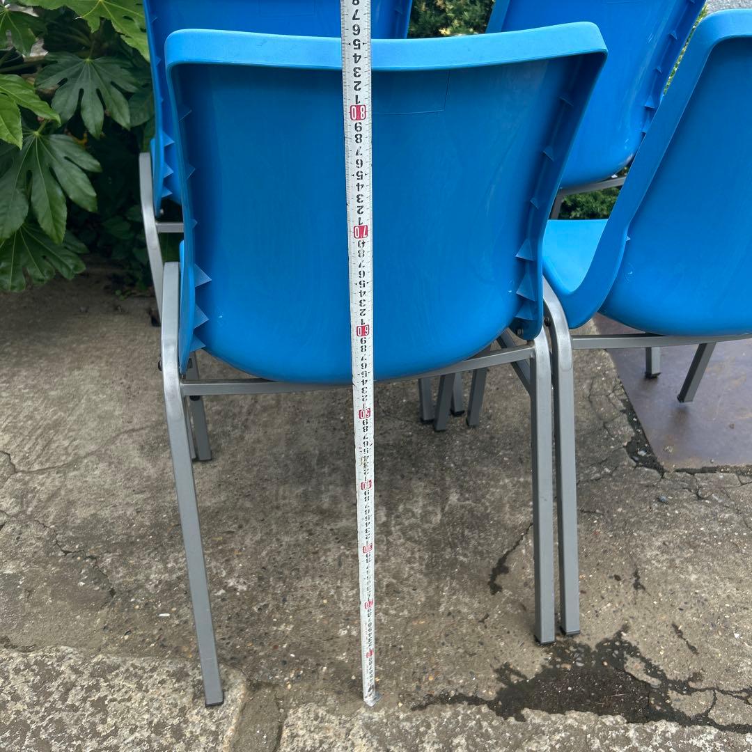 タルダチェア プラスチック椅子