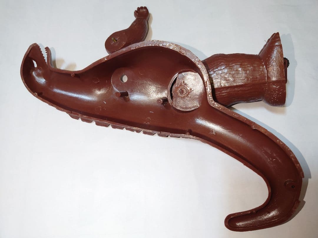 最初期版　ゴジラ　世紀の大怪獣！！マルサン　国産プラモデル第一号　電動プラモデル