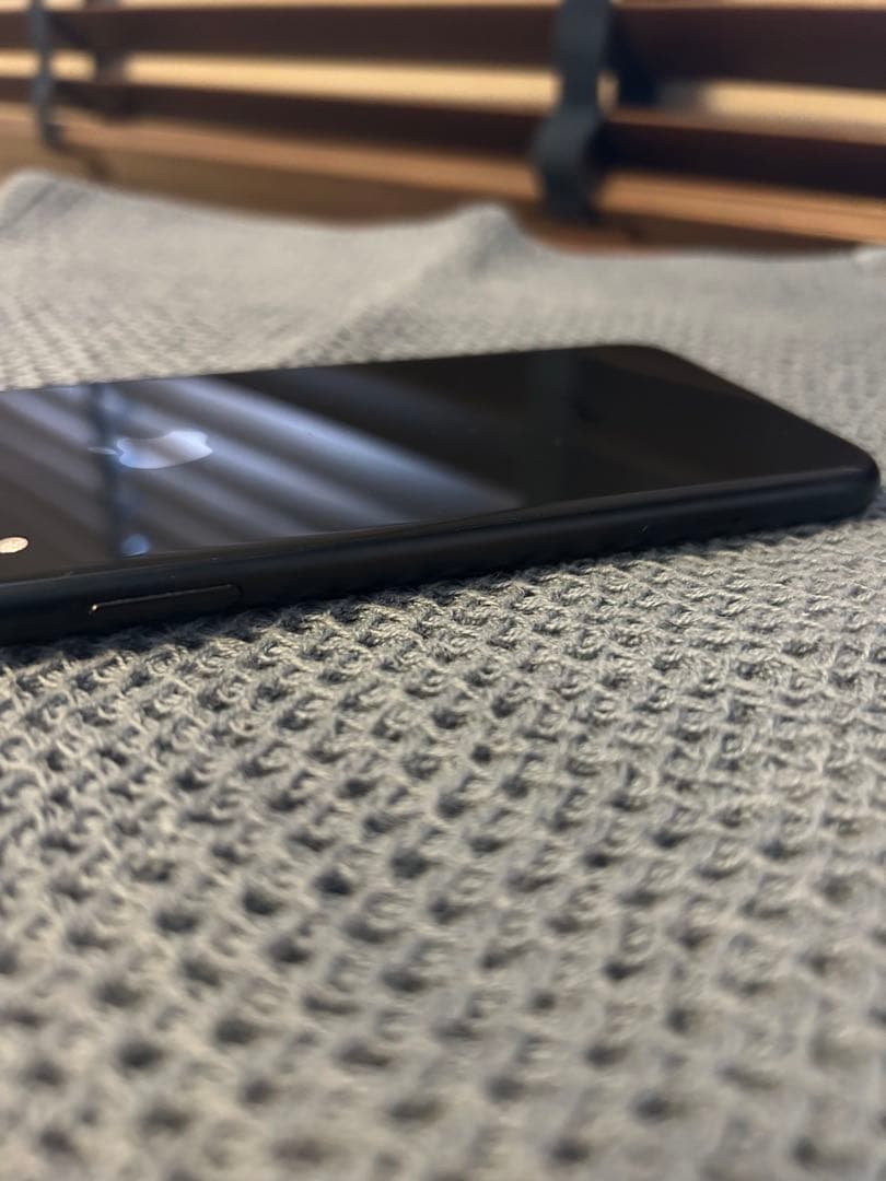 iPhoneXR 128GB 黒 SIMフリー 本体 初期化済 Apple