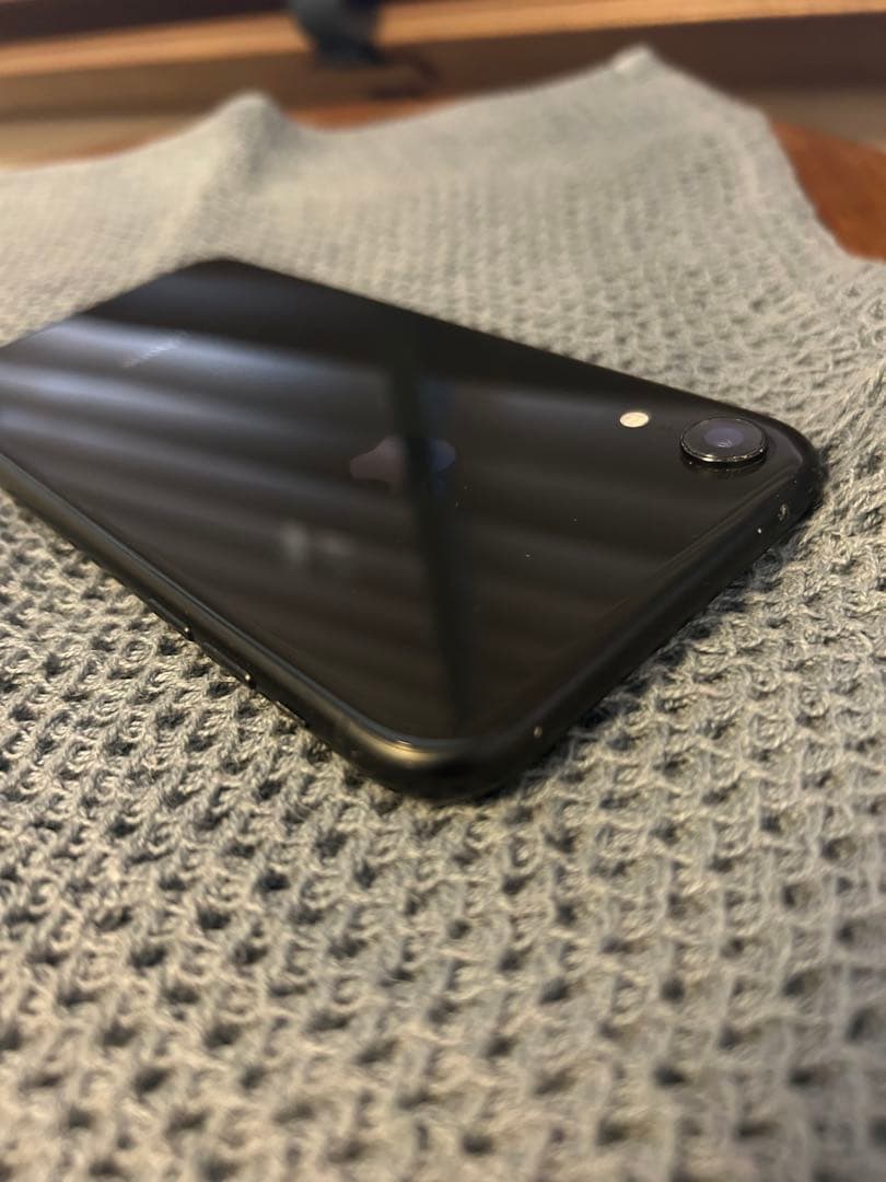 iPhoneXR 128GB 黒 SIMフリー 本体 初期化済 Apple