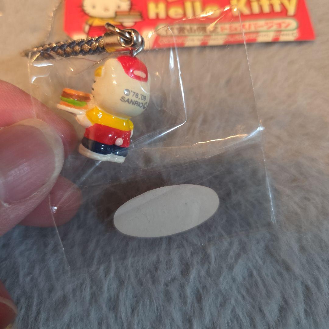 ご当地キティ　代官山限定　トムスバージョン