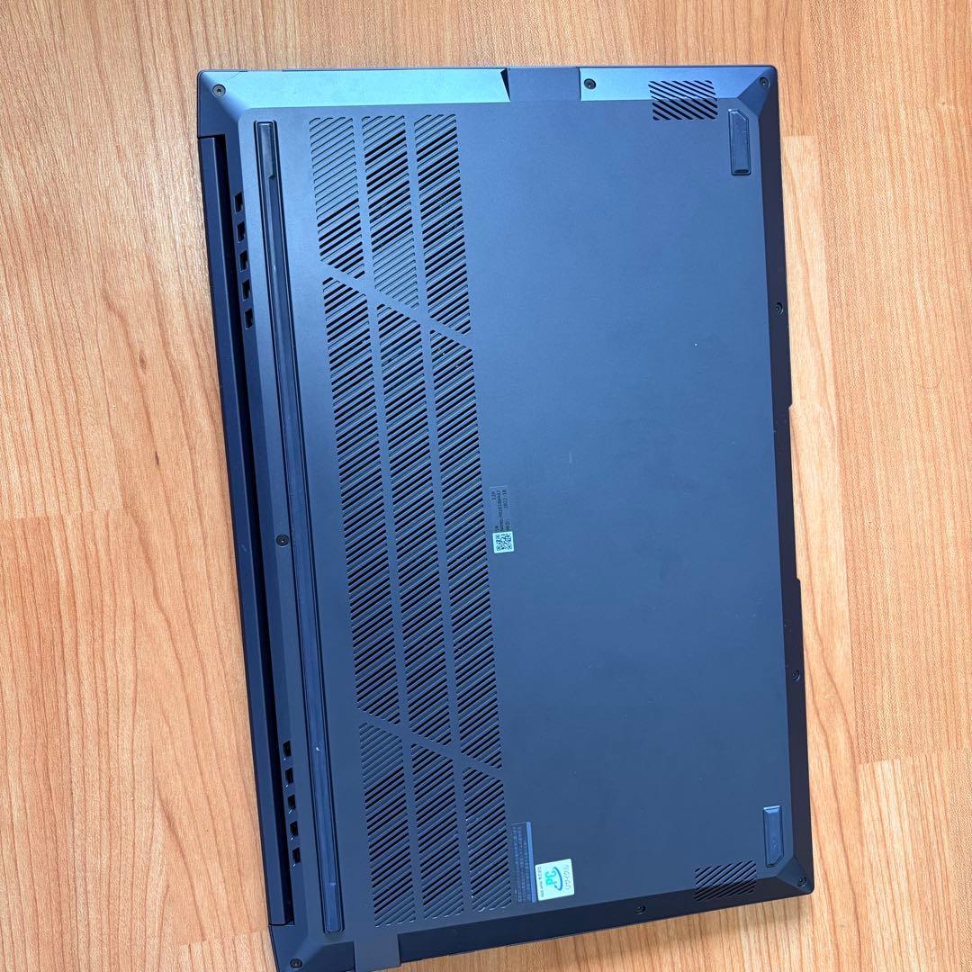 ASUS K6502HC 15.6㌅　laptop i9 3050搭載
