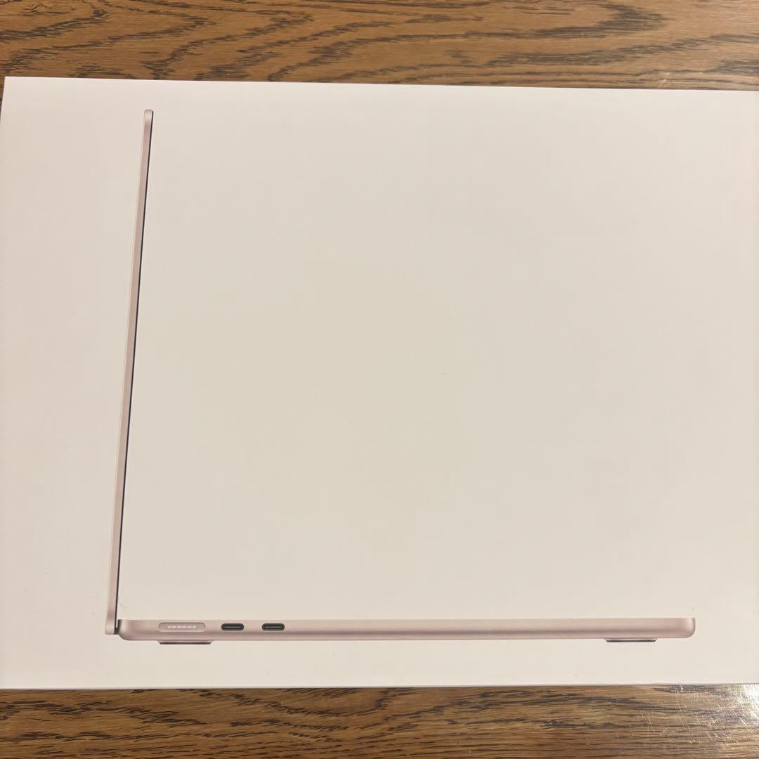 MacBook Air 13インチ M4 16GB 256GB 新品同様