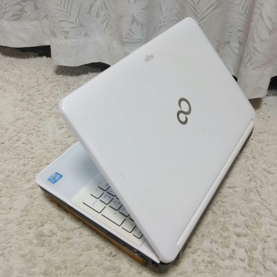 千７０ 特価 高性能CPU i7 メモリ8GB　Office ノートパソコン